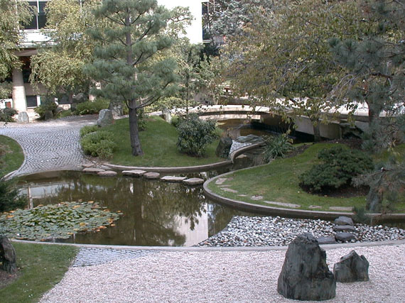 Isamu Noguchi: el jardn zen como escultura simblica
